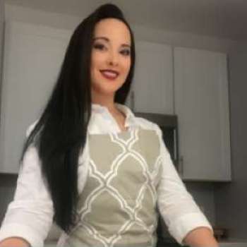 Caroline O.